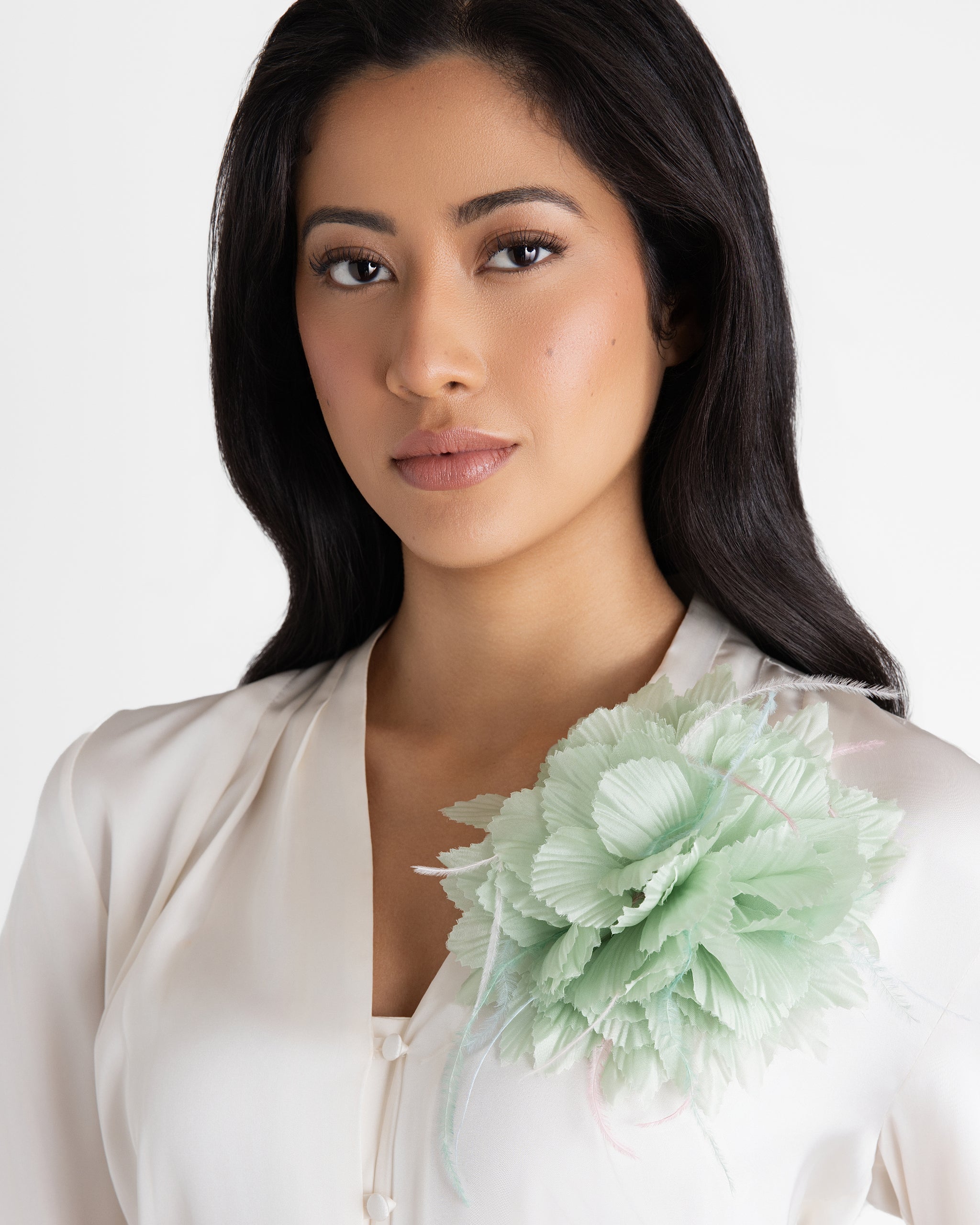 The Mint Chrysanthemum Duster