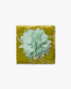 The Mint Chrysanthemum Duster